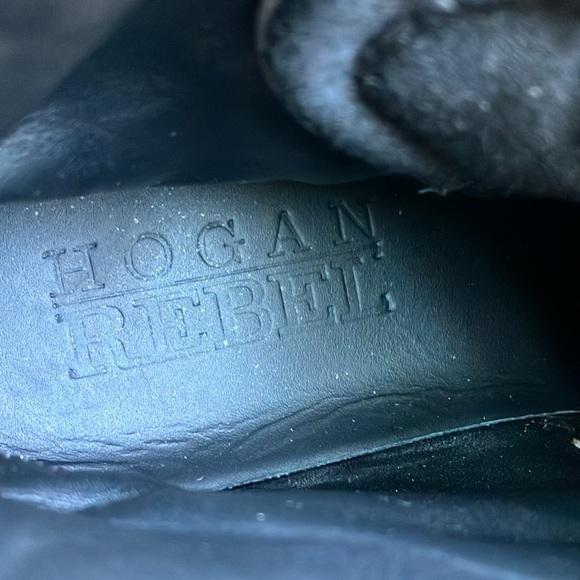 HOGAN - Picture 14 of 17